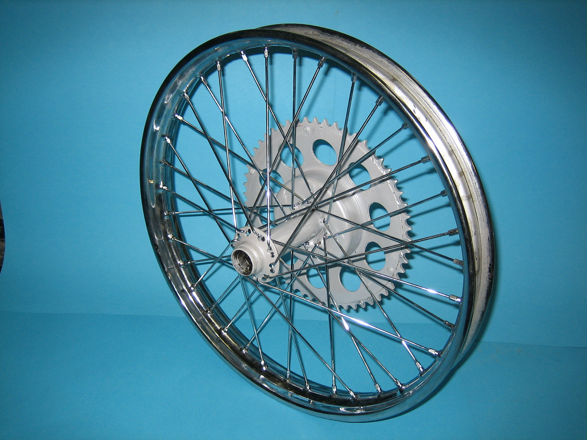 Zrenovované vypletené kolo