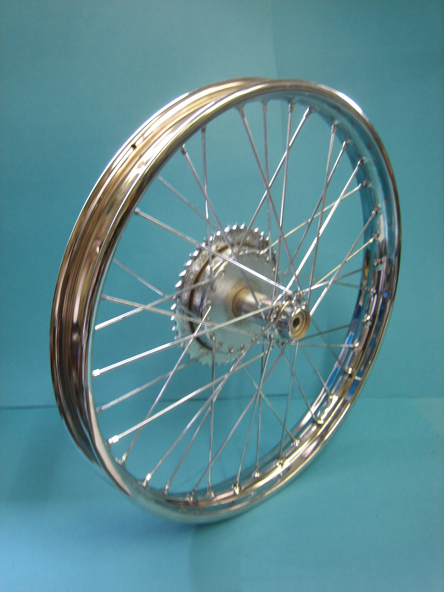 Zrenovované vypletené kolo