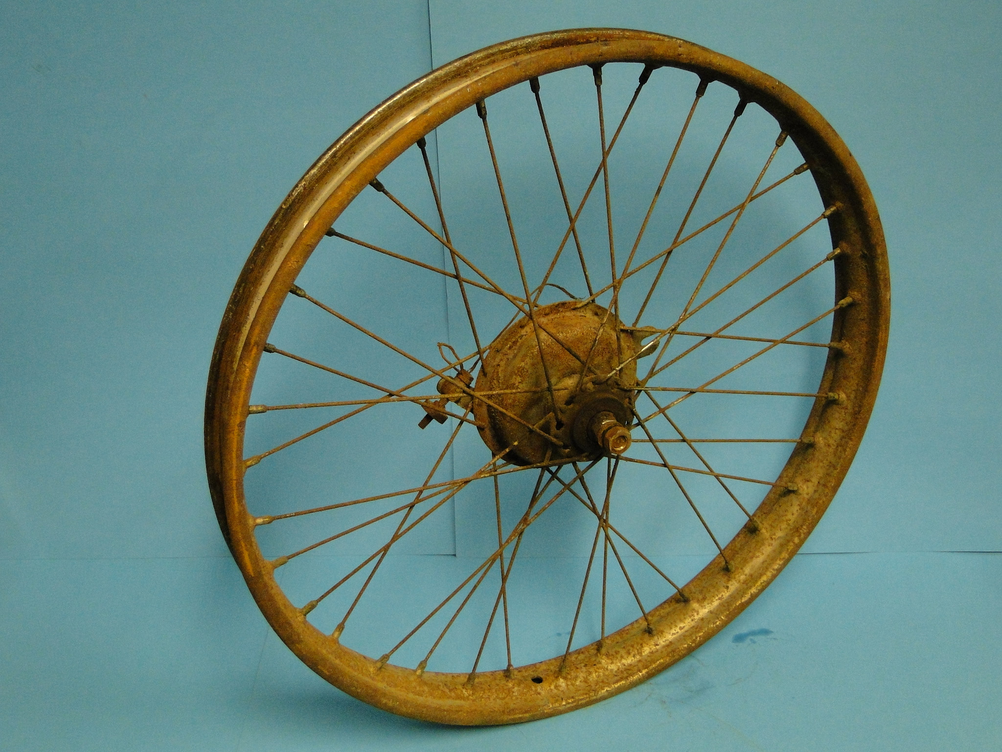 Nezrenovované vypletené kolo