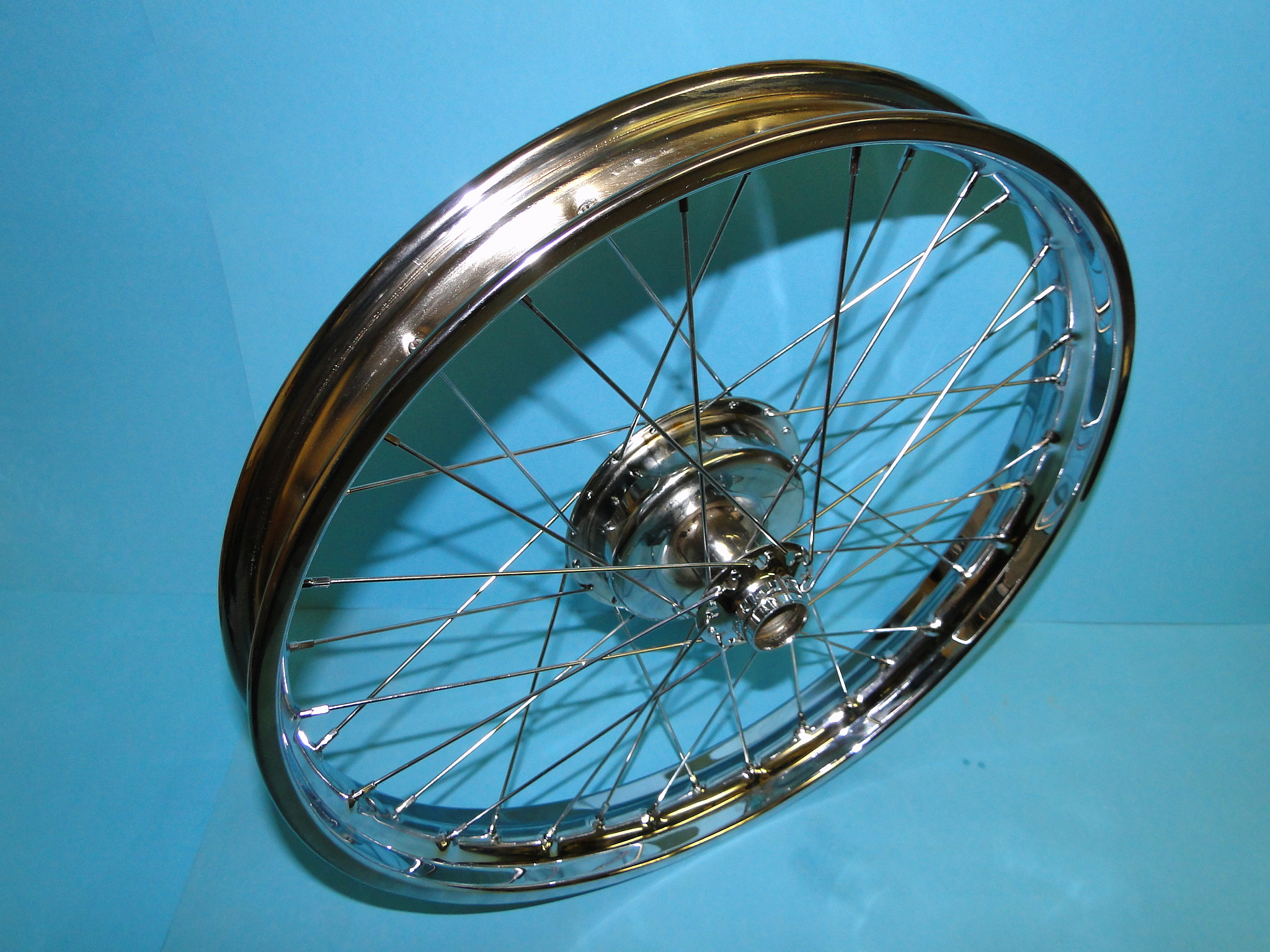 Vypletené zrenovované kolo